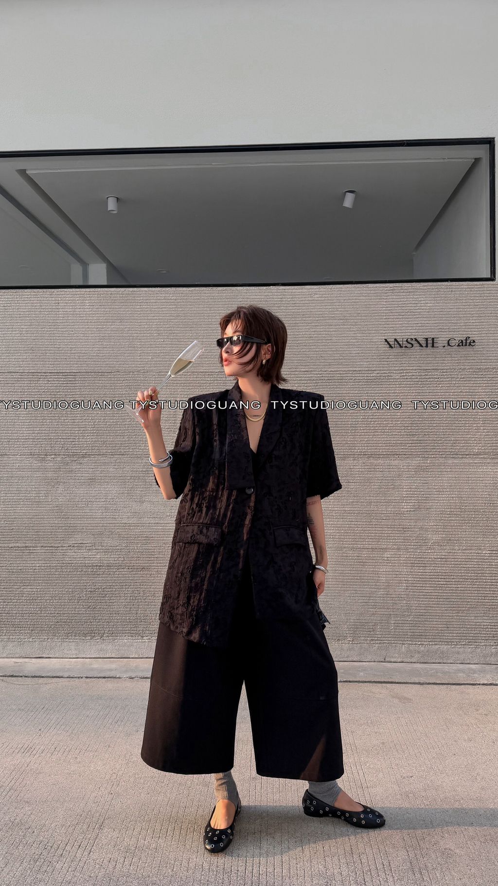 1deae7b74e5ed3ca848e3f17b963495f