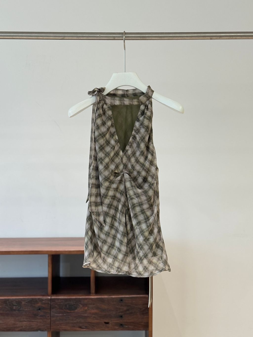 ae073ae7a9c745a6a96d8908e9068e33