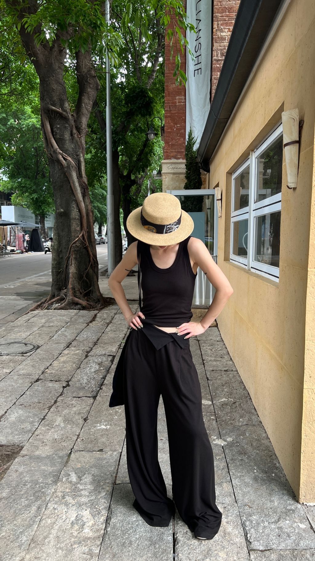 83be3547f44ecf86105aadebfce39851