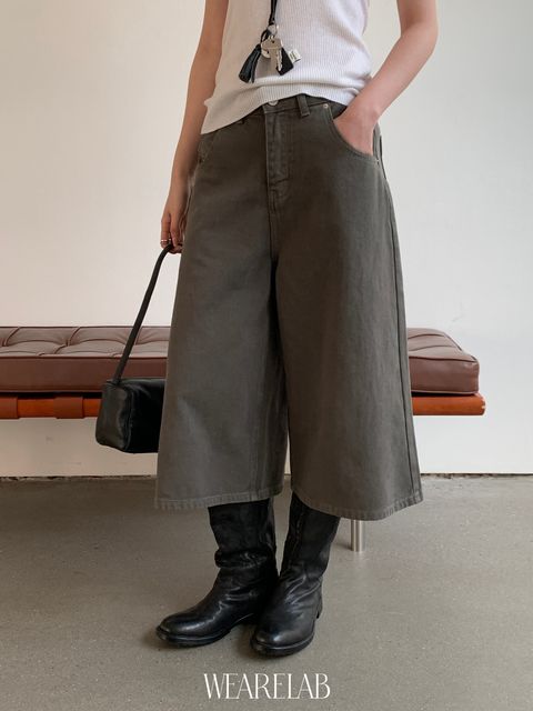 54d179cac8f218f01a2ff49913bb47ea