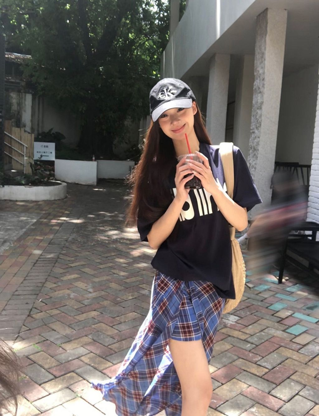 b2e04508b93f50b77a49534ee6aa2022