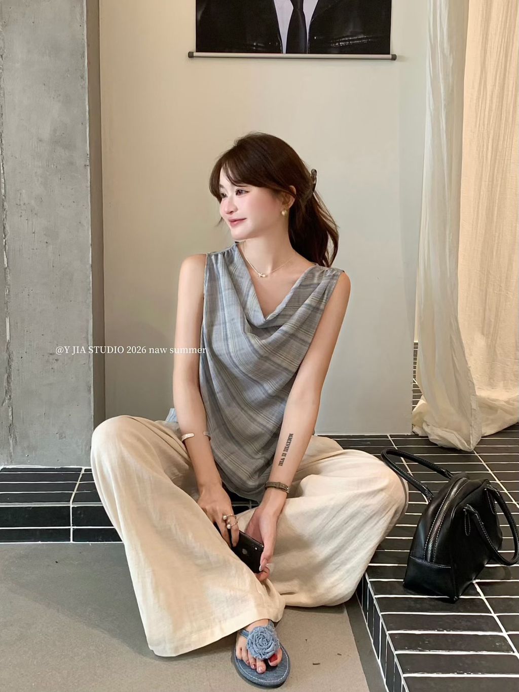 79a8f823122eb9a09b3b7753e3c312f3