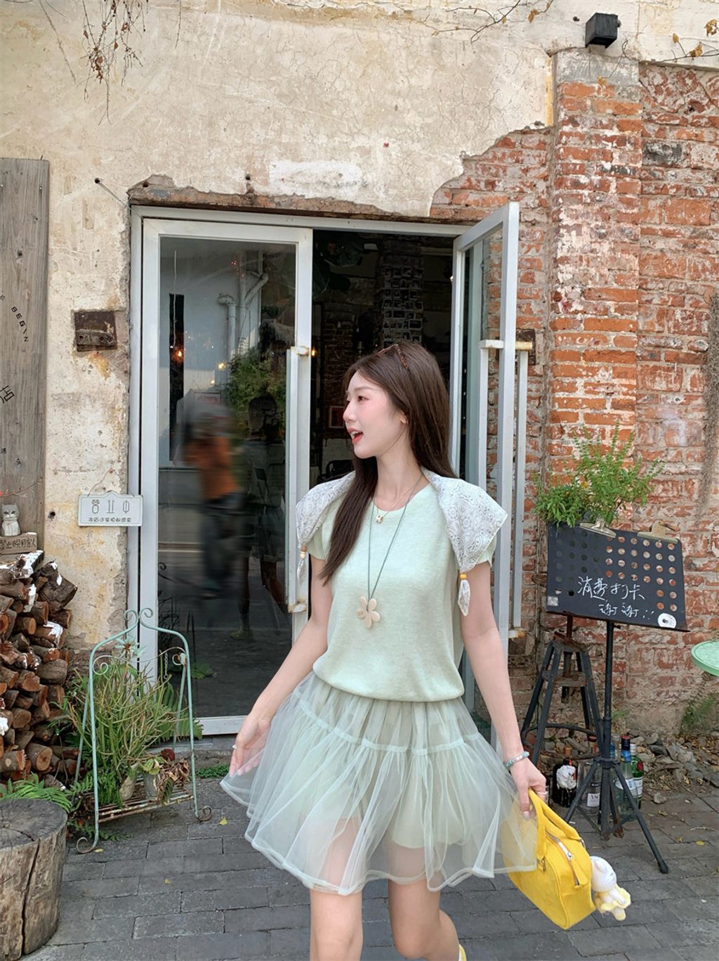 0f66e7a2a6c9caaf1f966f448a2042d7