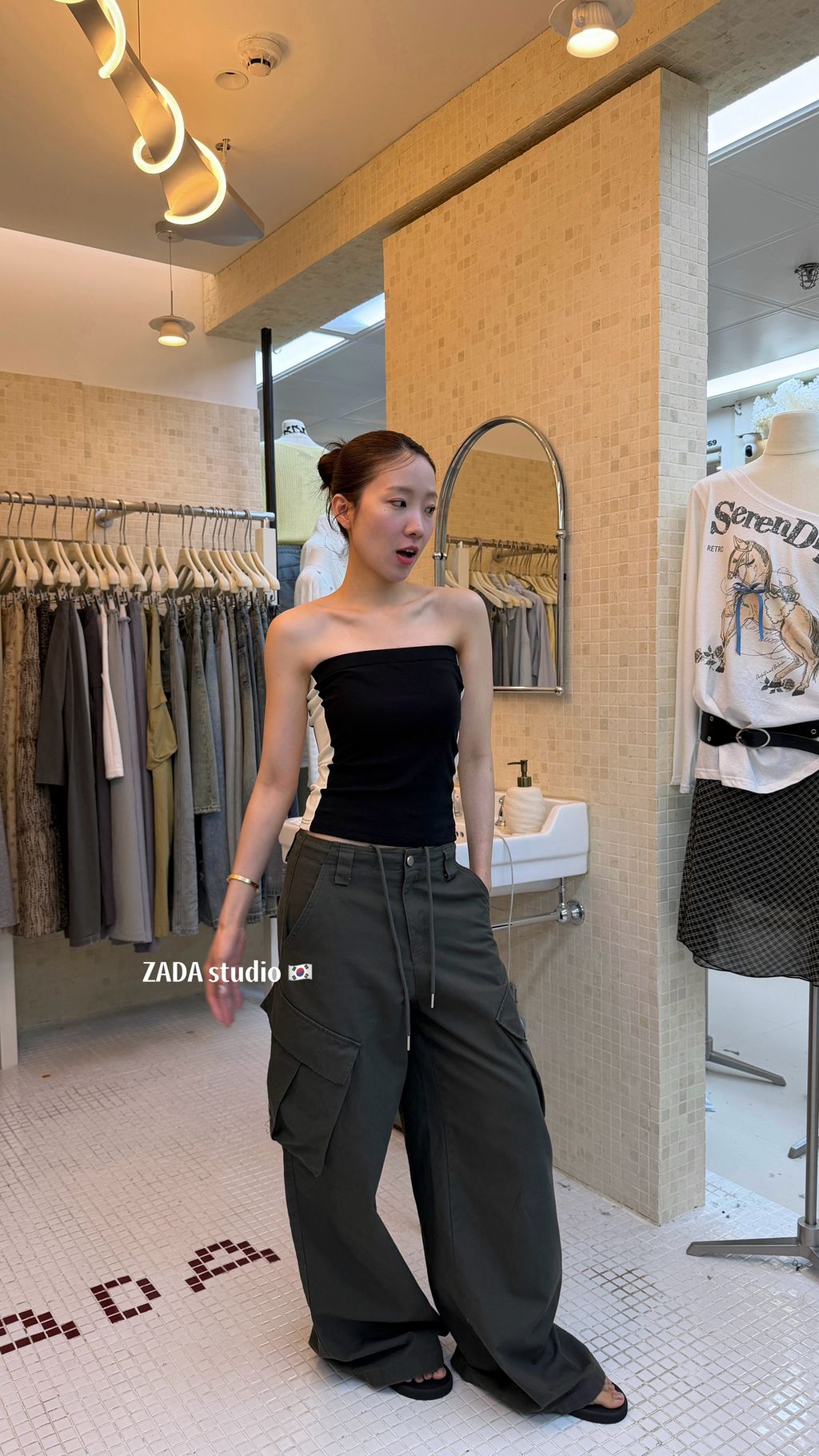 048baf217d3f4046ebb55bbbbfc69c40