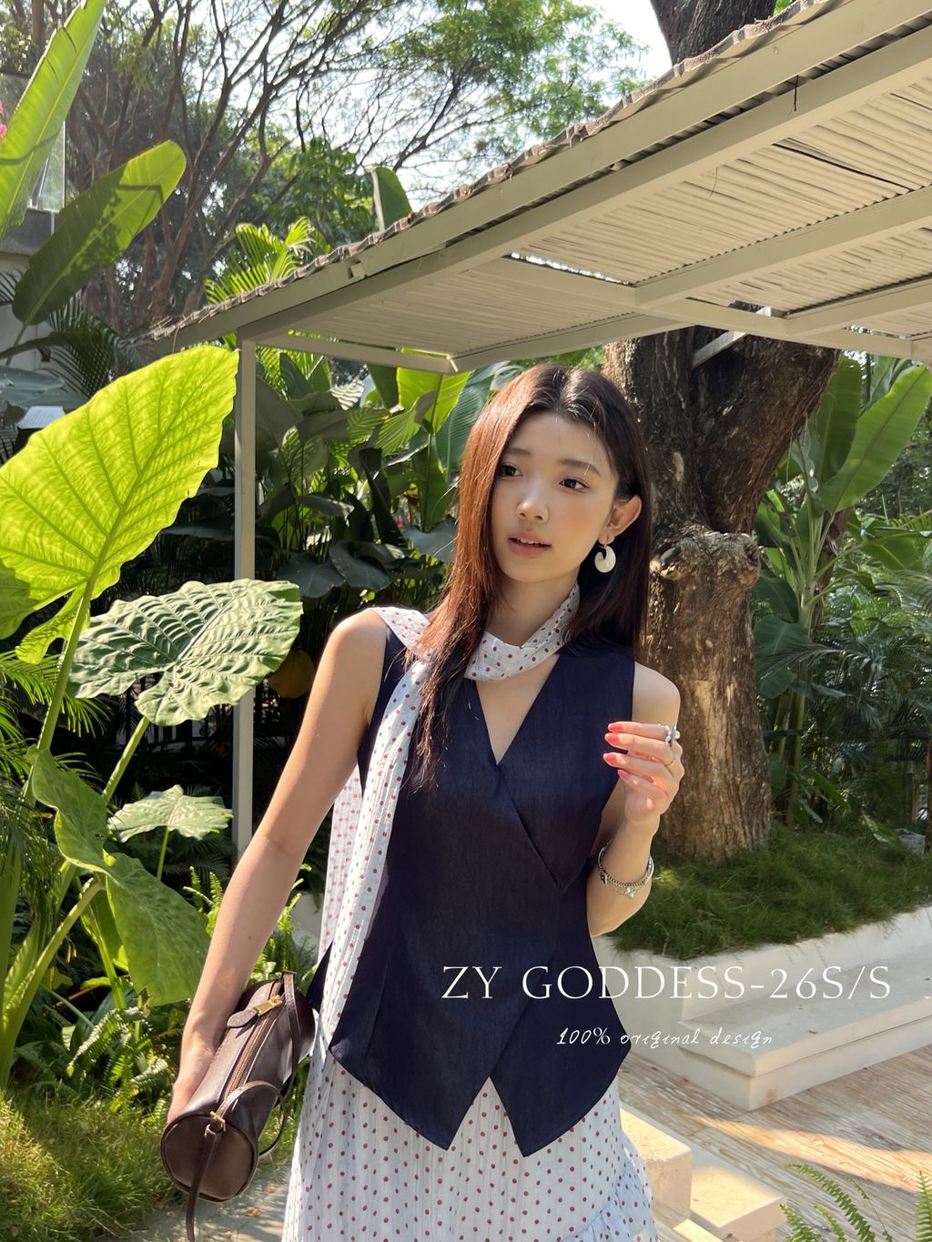 eafe5d3d6170f26a0e99cc9a25ceee22