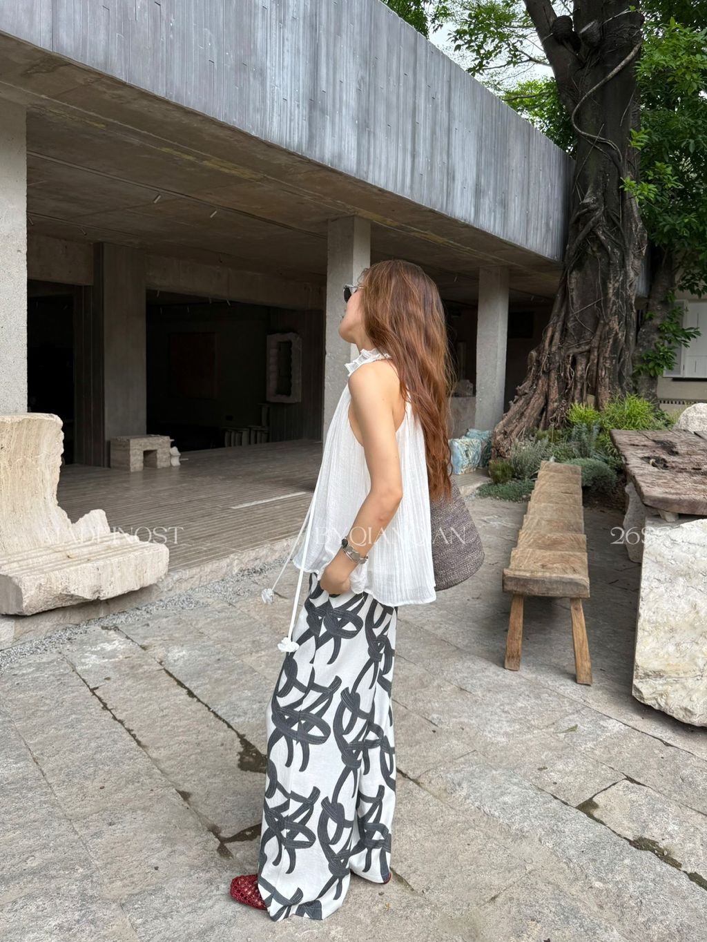 2496b10f1729381d52dd6ab4a376fead