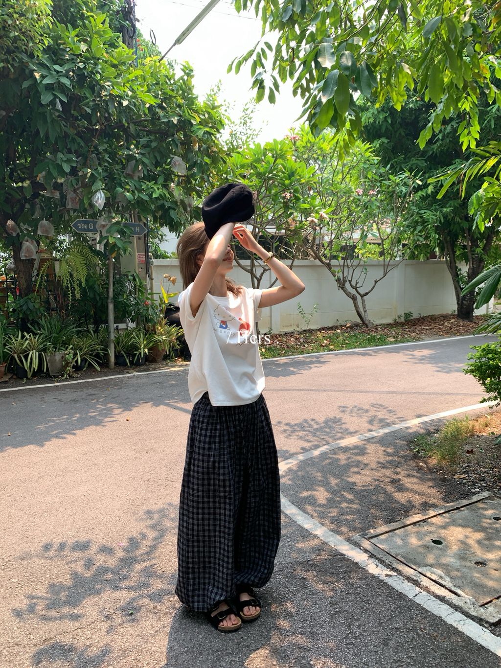 8732f42fa4f539053e3003c2ae0992e9