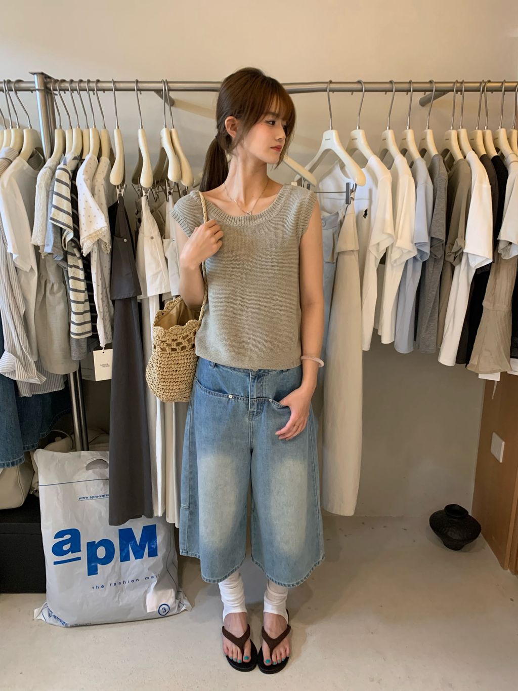 121da97b95c70558a4c09051b567ced7