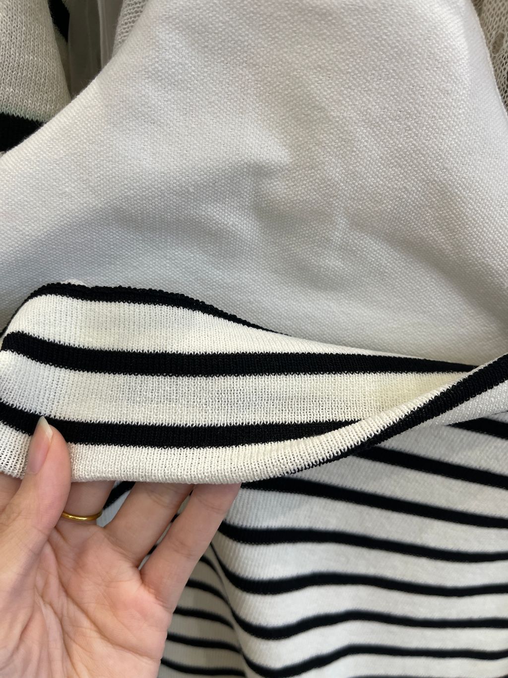 96fe63423b84f368548a07f12bfb928a