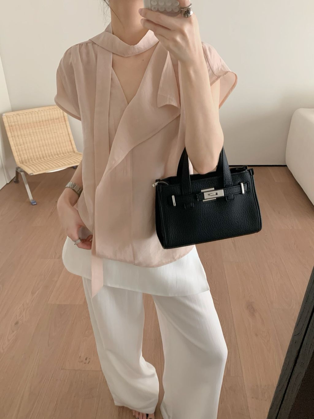 21b2229a268f6df56284474ed507d9c9