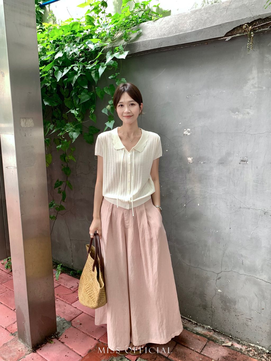 881e2b0c36ccaf42c8222de11b231077