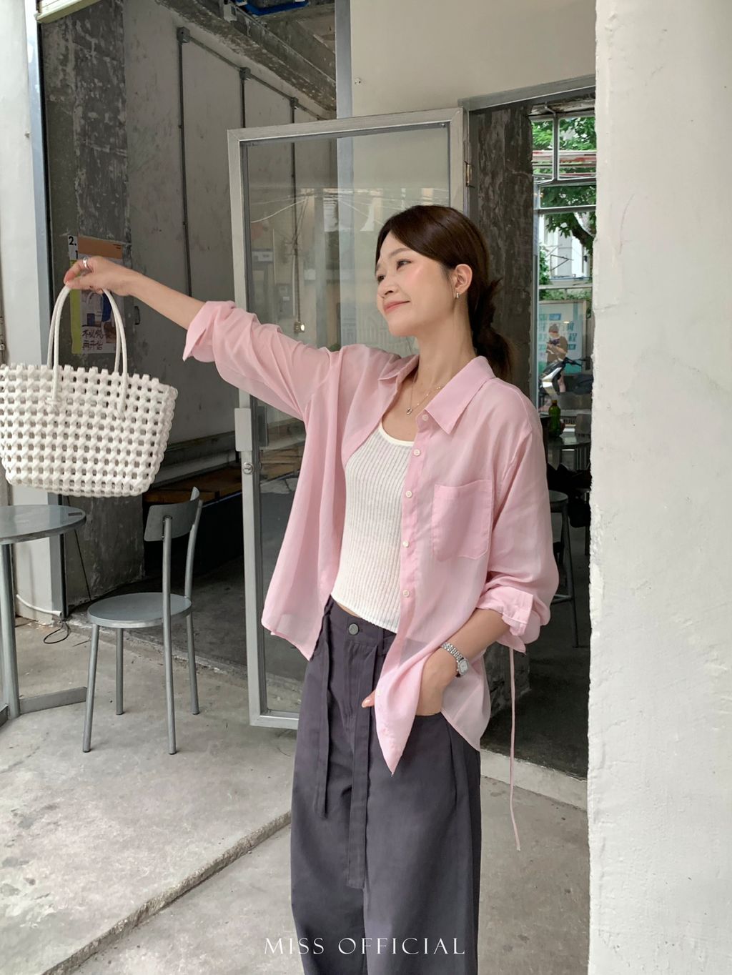 2190888109e5f97a46ed63eeb617f59d