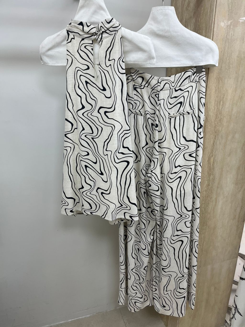 7a05bb2d211d3d84a7fb7c7e79cf1023