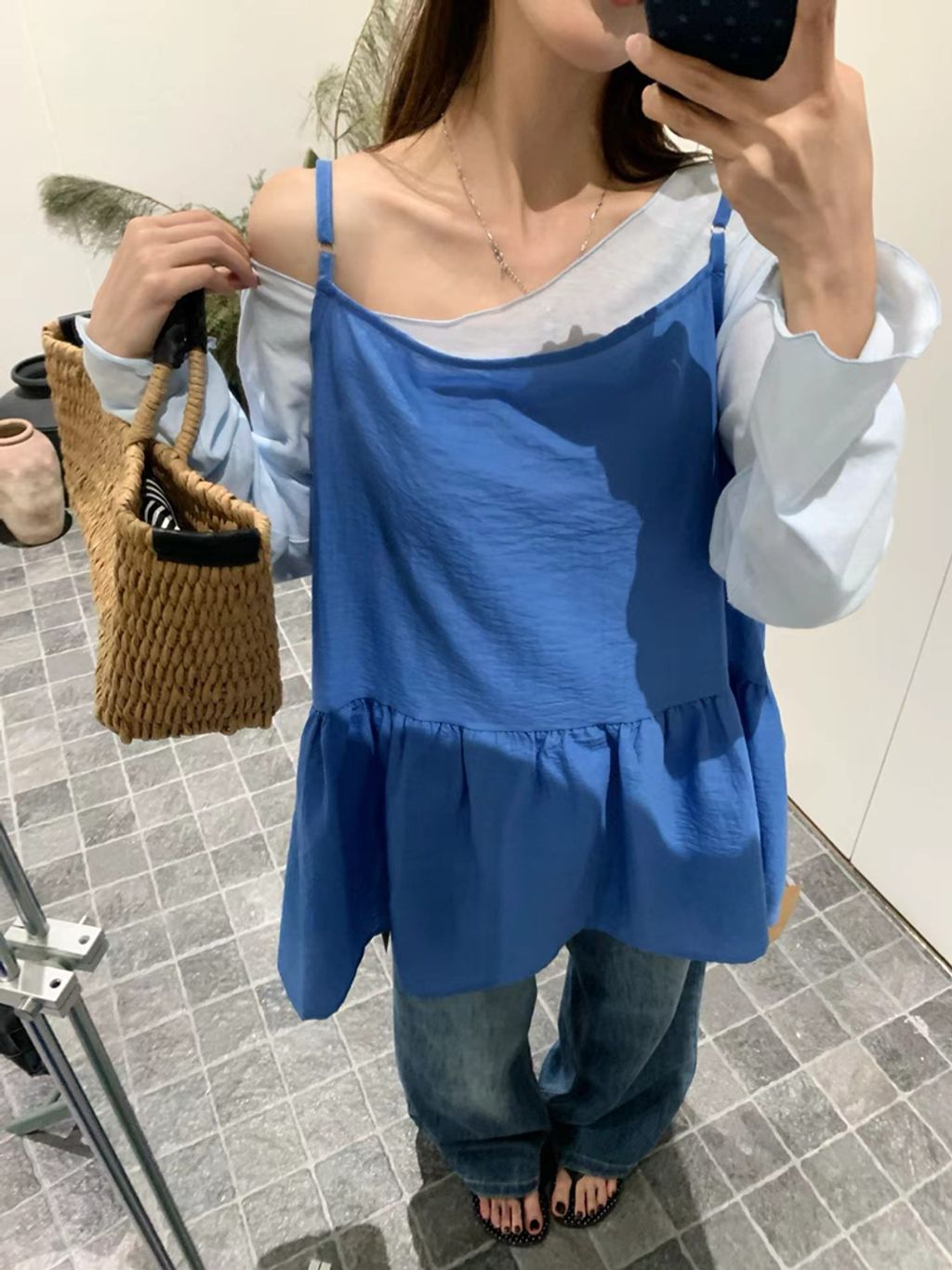 87b215338ee9458fae8f5a915e252347