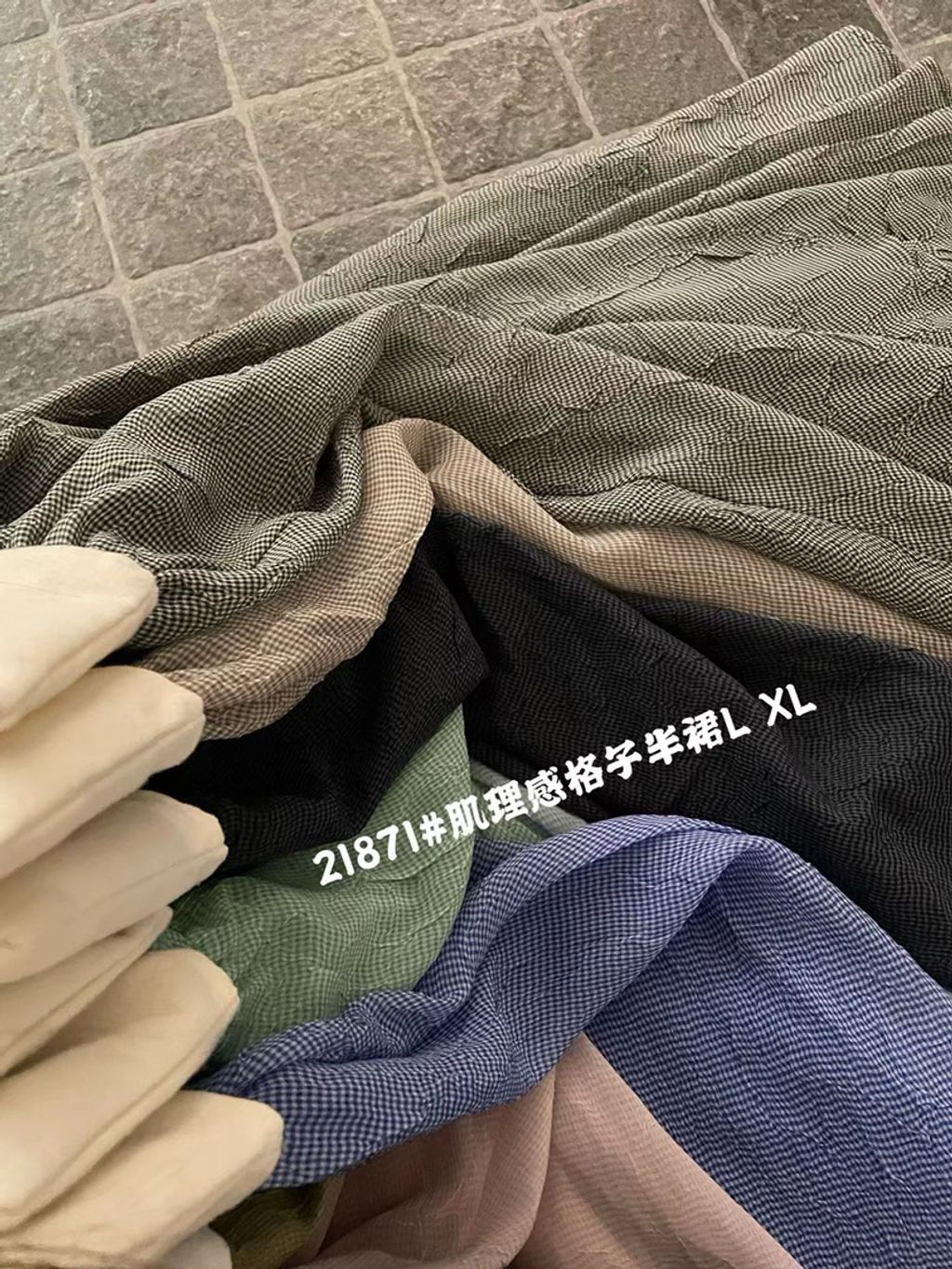 0b3d025e9e34c46881116a2bad5f8aec