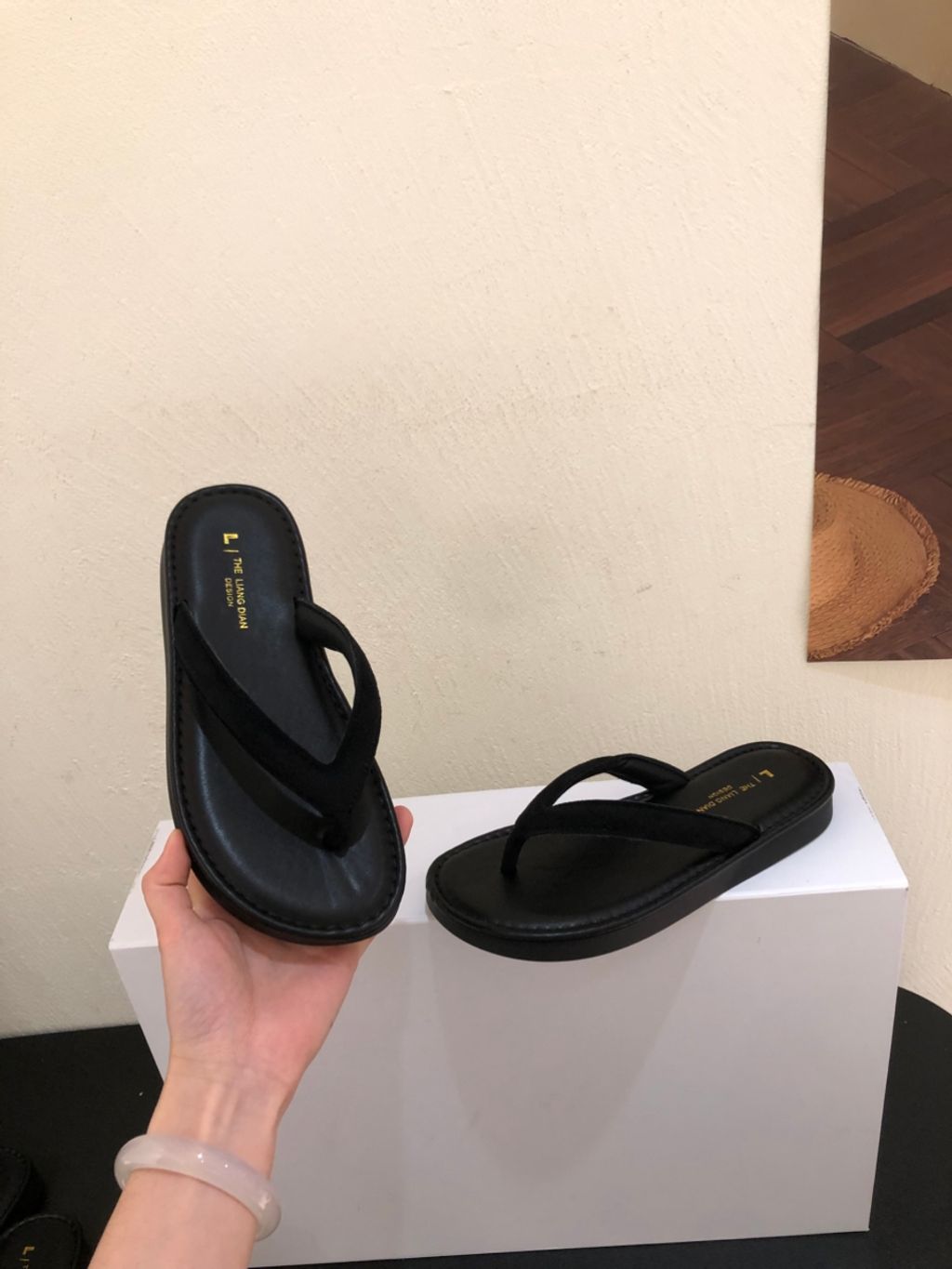 4ccaecde8e34a0c38203f6077704d703