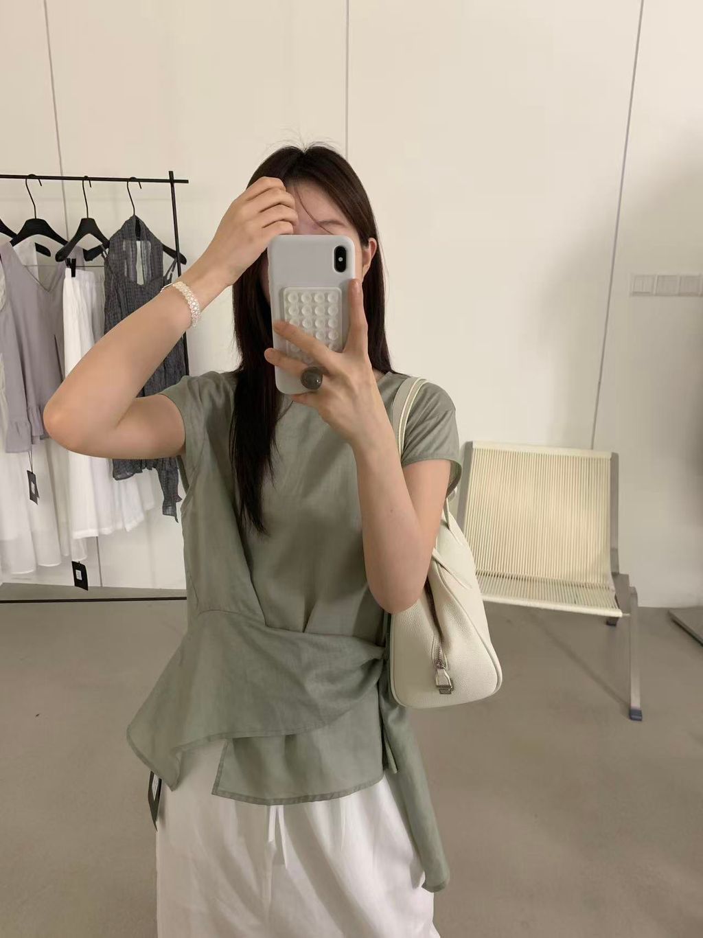 81d959ec03cfa5b7e5caa5d57759ab15