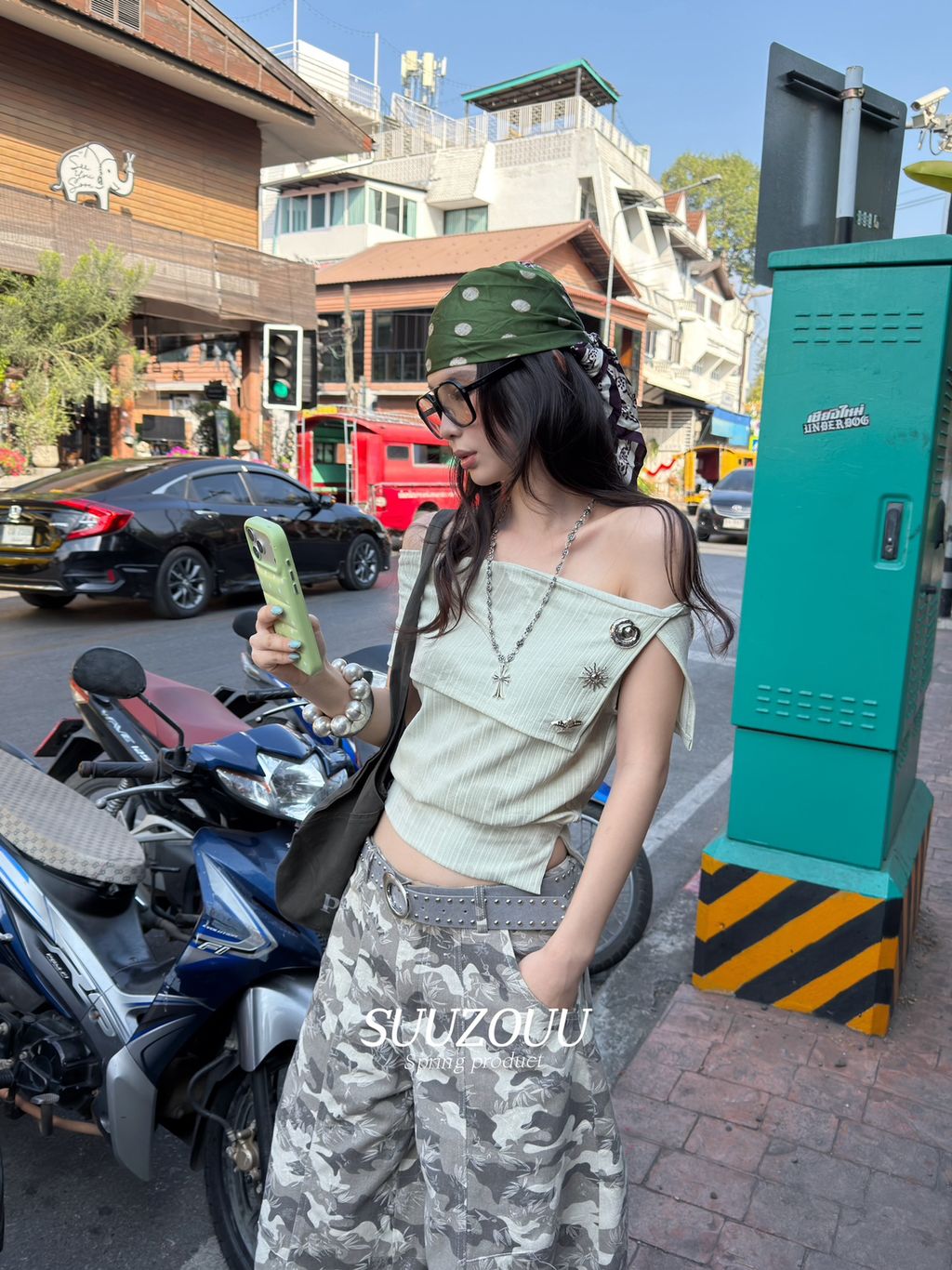 e05b4f198cb6be7a2132d3fefd865411