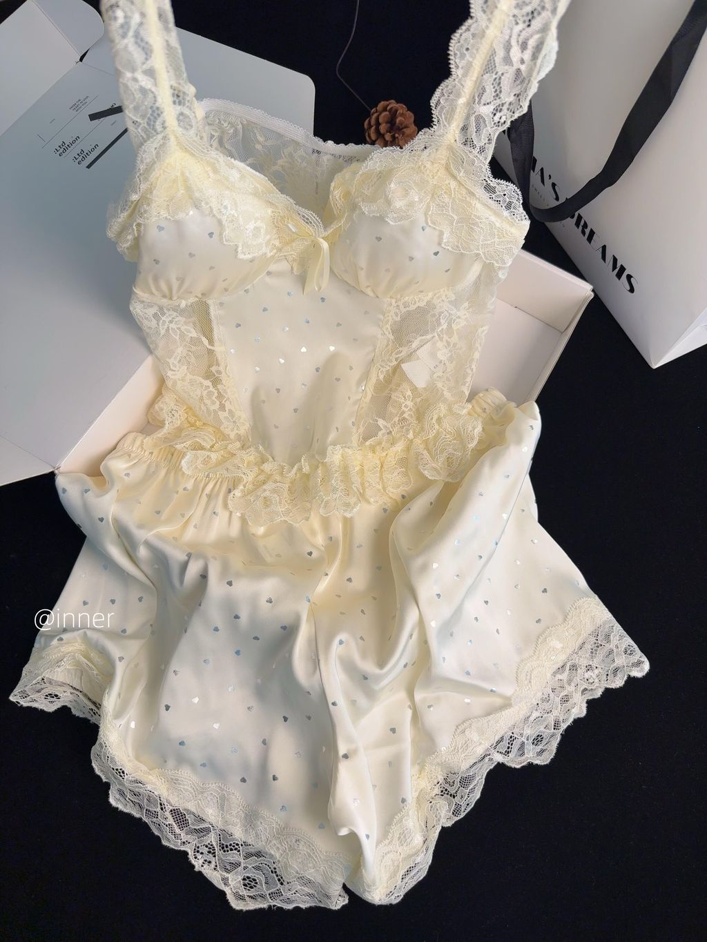 149f72e97f4de530e3ca556815202498