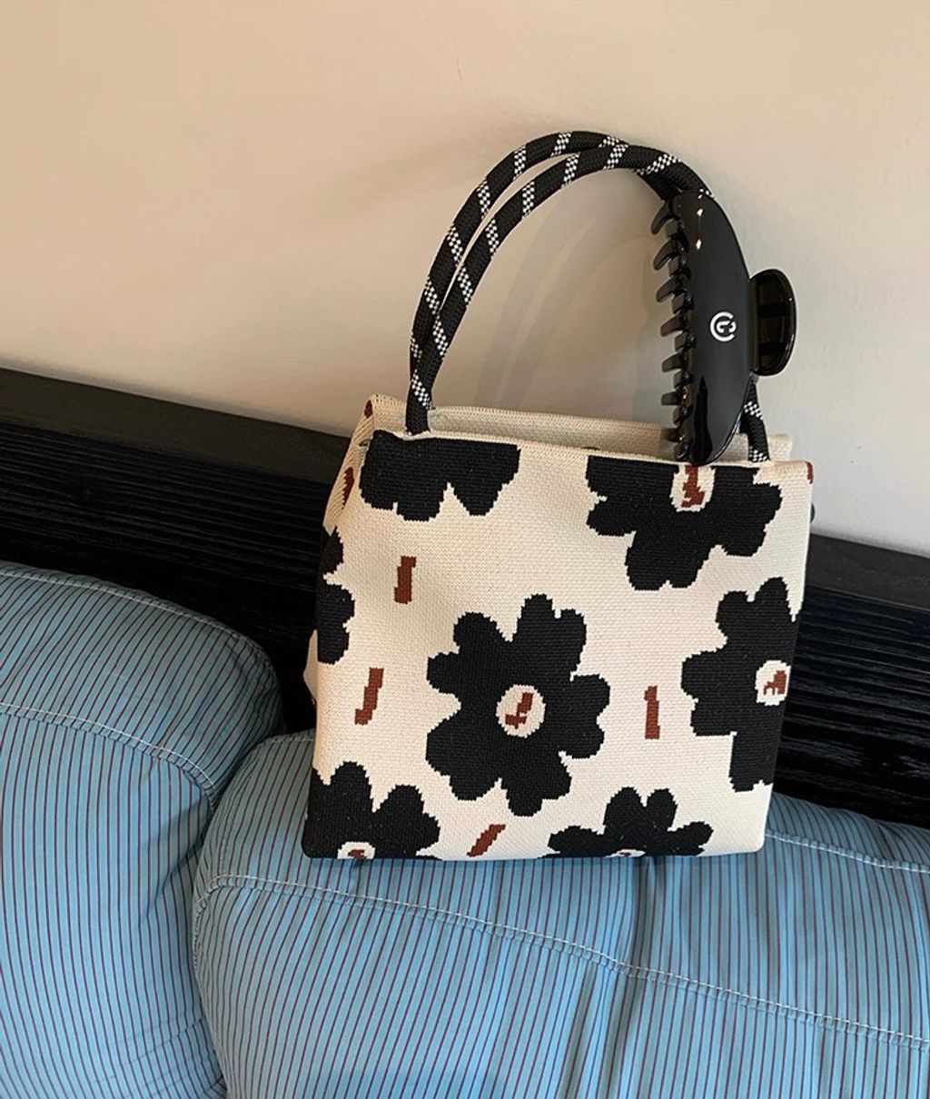 fe2d0f2fc55d4be173f34b78d2fea4a0