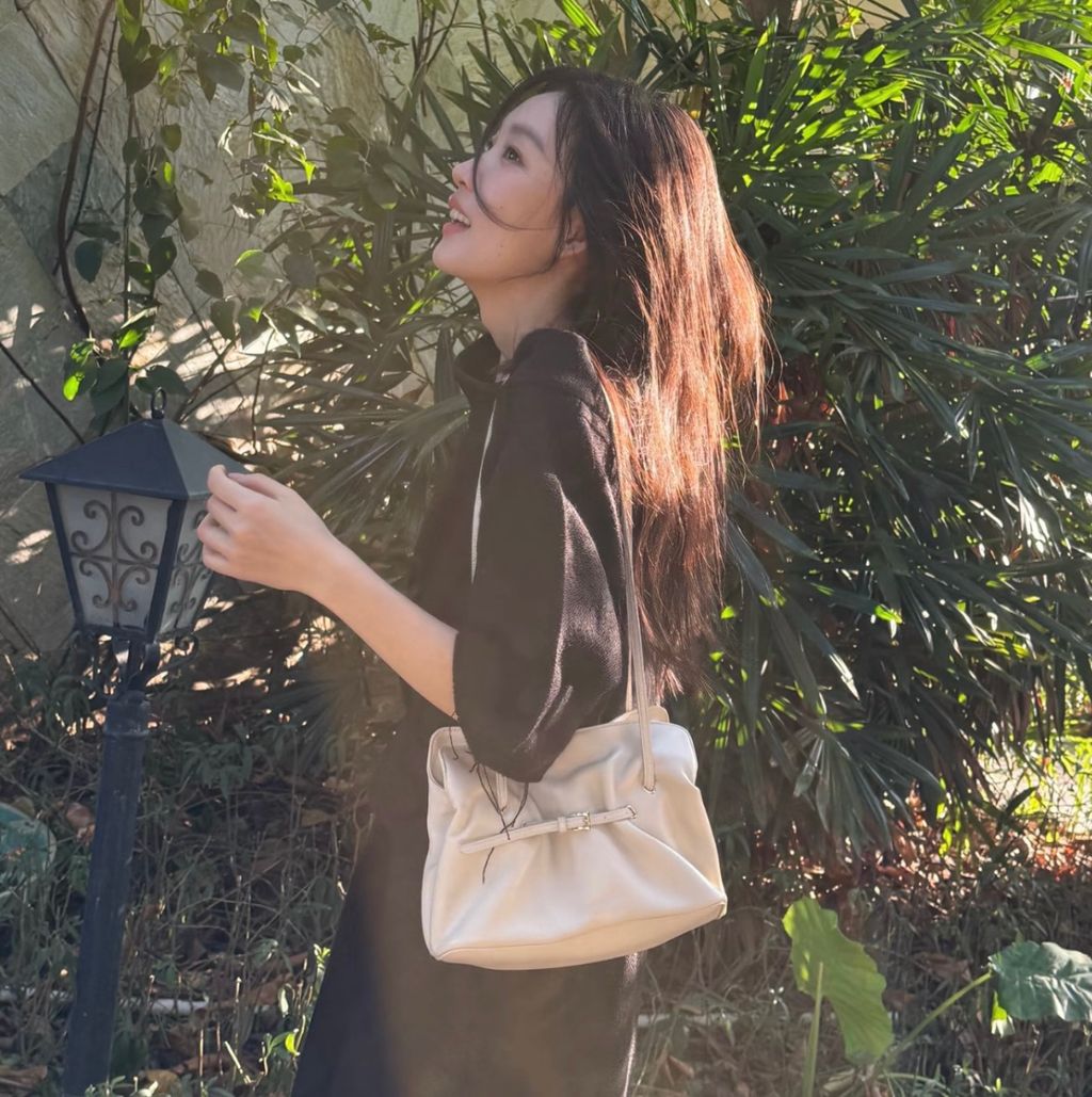 c5e2f0f417ed4db9979950d34a03c5ab