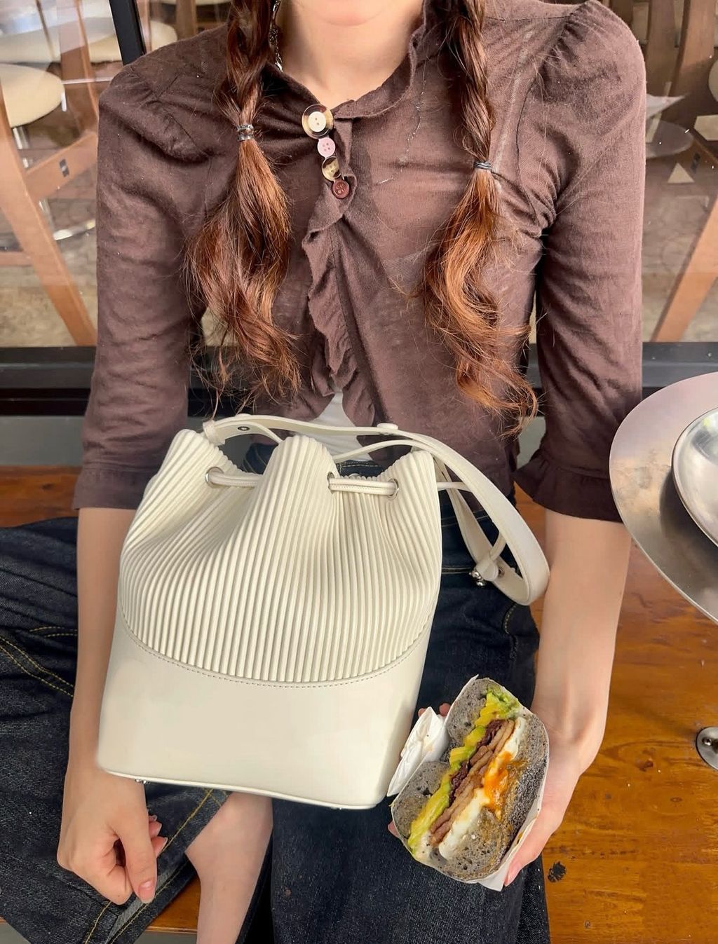 2287271861a935f456732b5b19b2337f