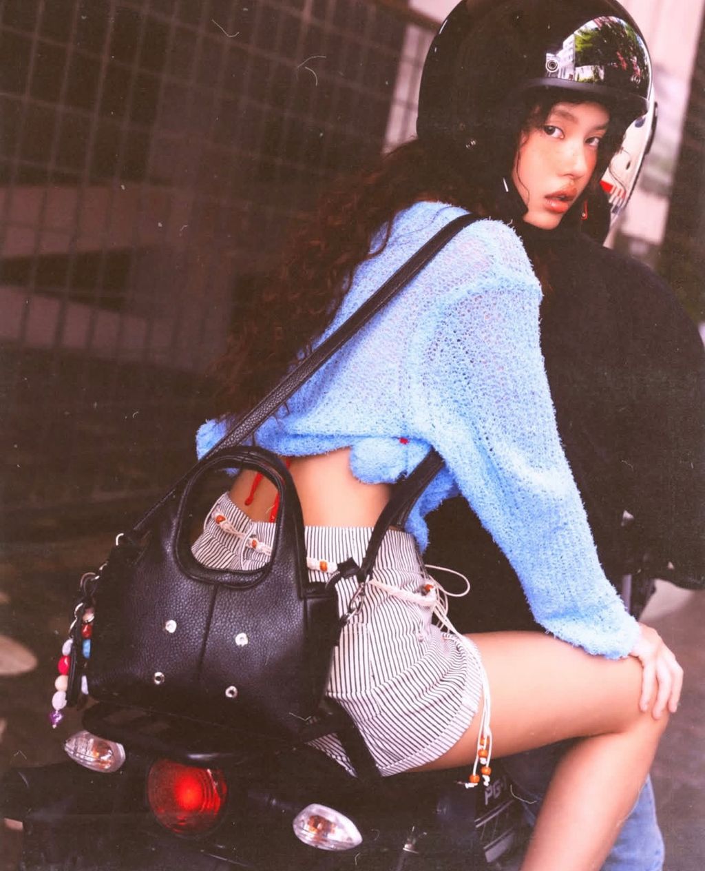 e01558deb43d80db65d2a04b470f77f7