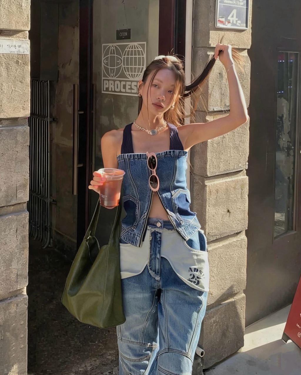 0f110084f1264bba070b67628c2ee9a1