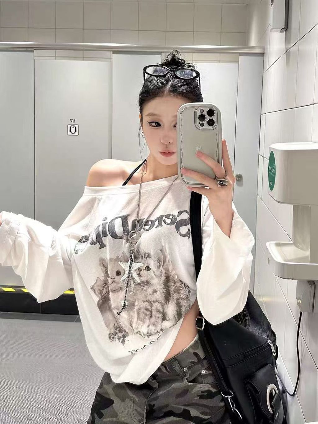 cd2daa31317777dd743ec007bbaa374b