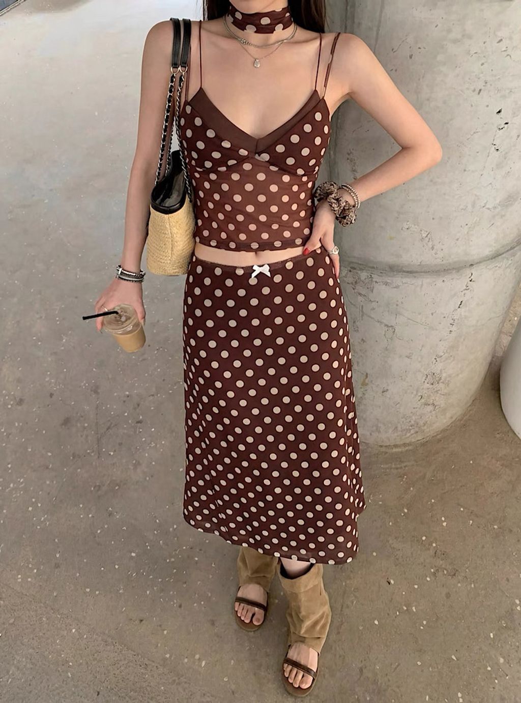 8600eb9e9294ba2ac21979d7d8e357f0