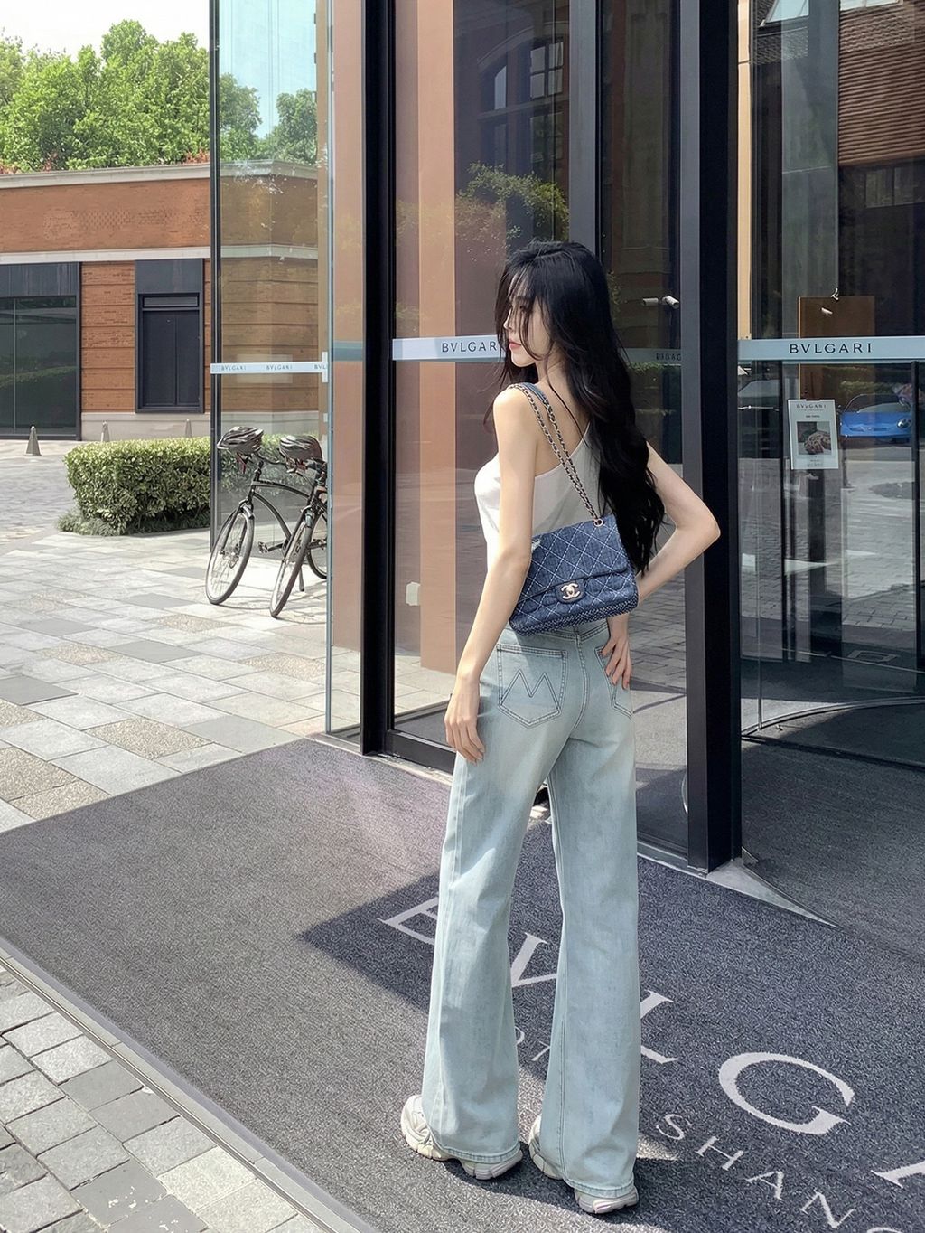 011c2cff9c79253dce892f9a97ca5085