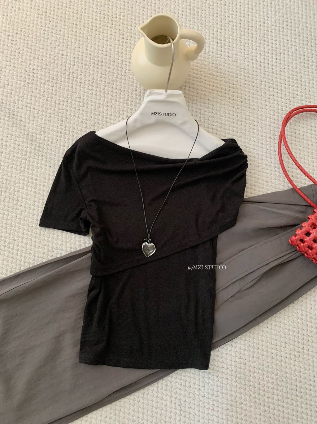 0d044ab687519c6f44bee5e579467636