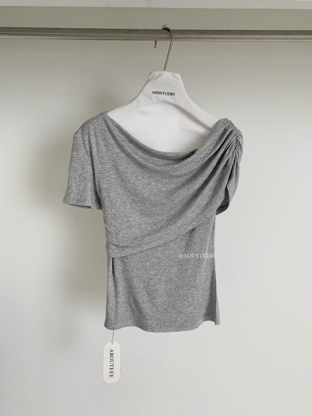 3ffef276afd2a68a5cfc0d7207e71951