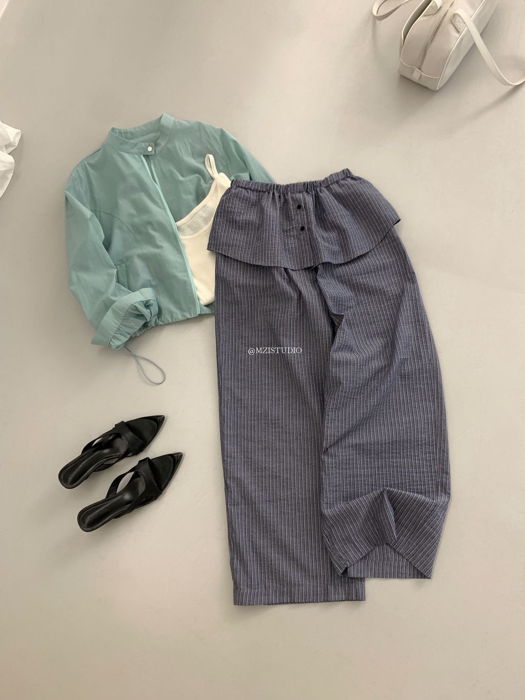 0a770fcd882fd8aa3b3f0c7e4bec5822