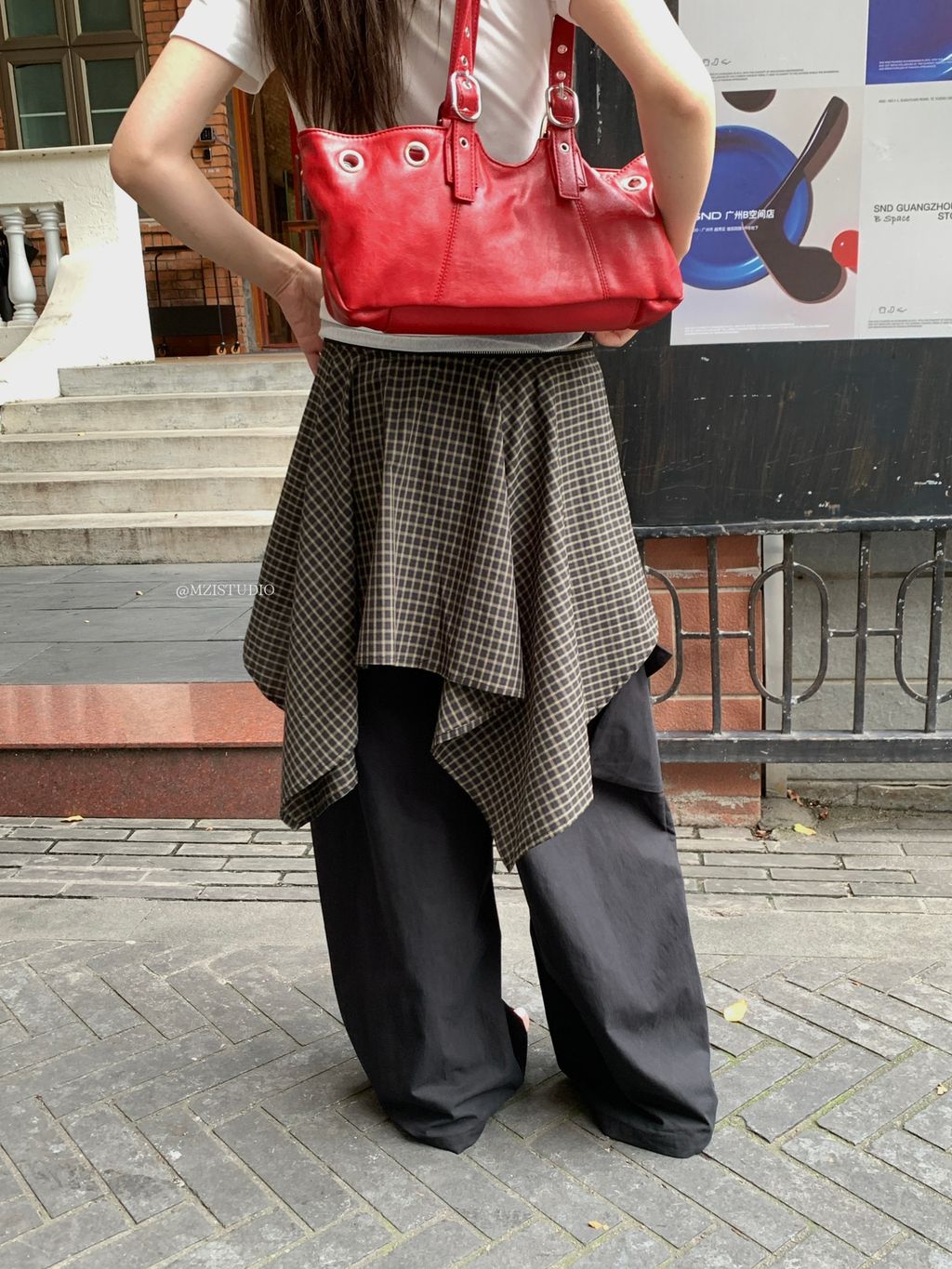 77287541f21e71aceaa3f66cf1e6203b