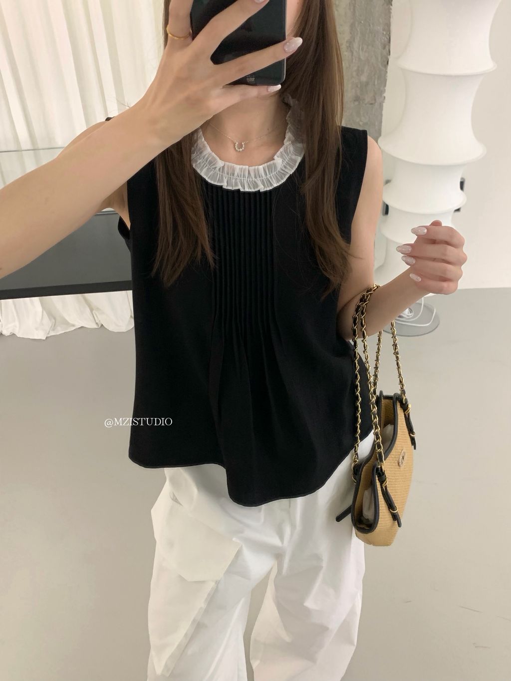 a5fffa5f7222d417eead1e2769f8d6c3