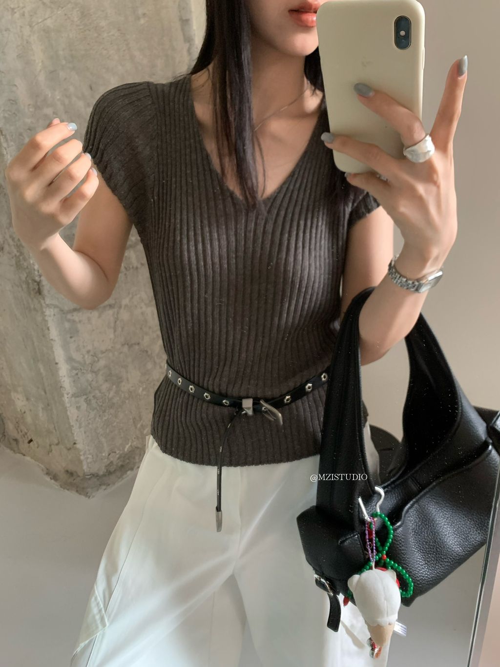 4cf98fb4350a7115a13df1ad0dee2763