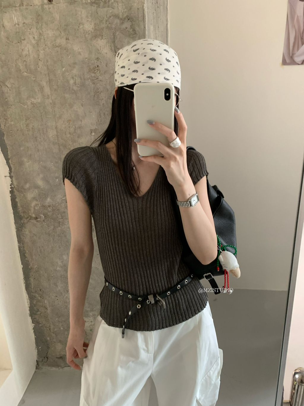 5d57314fdcd05f55eac4024f34aec075