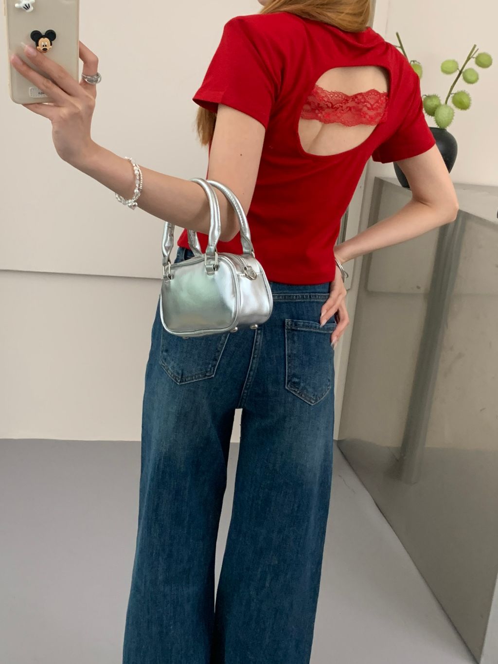 4cb4ea5a1821d837d0e85723fc99a585