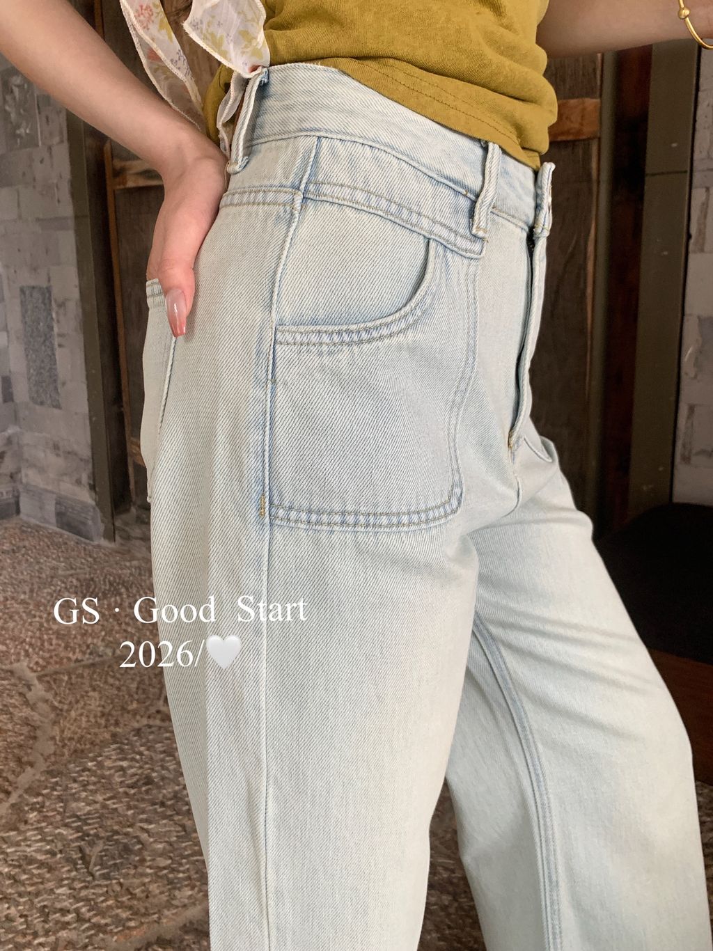 933f0db69a1f8d0fe3652685c50ebeea