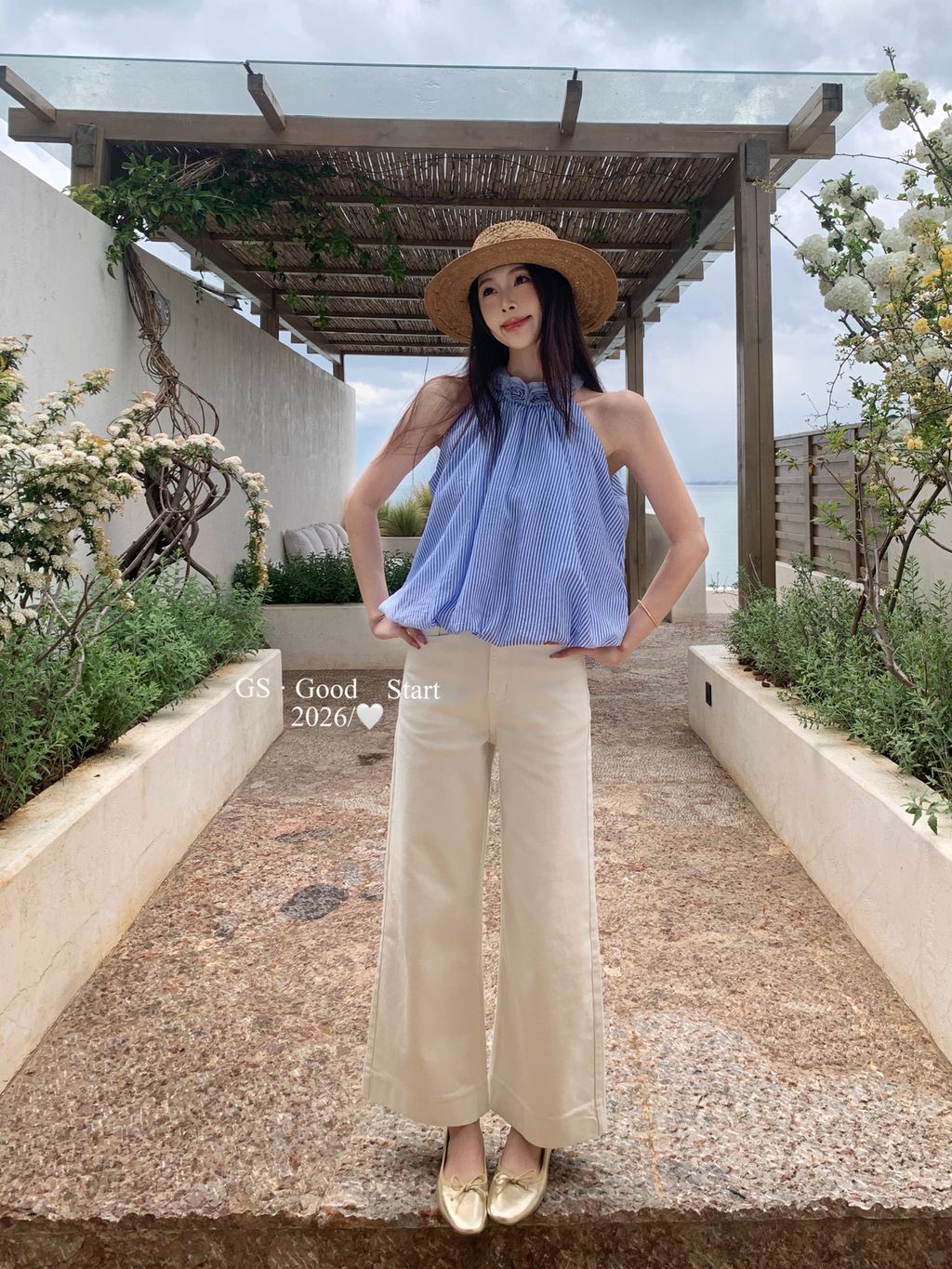 adc381707fbd22a041a993c878378407