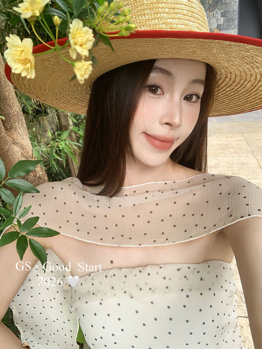 8e123f2928f1e6fdad4de34b8ba40646