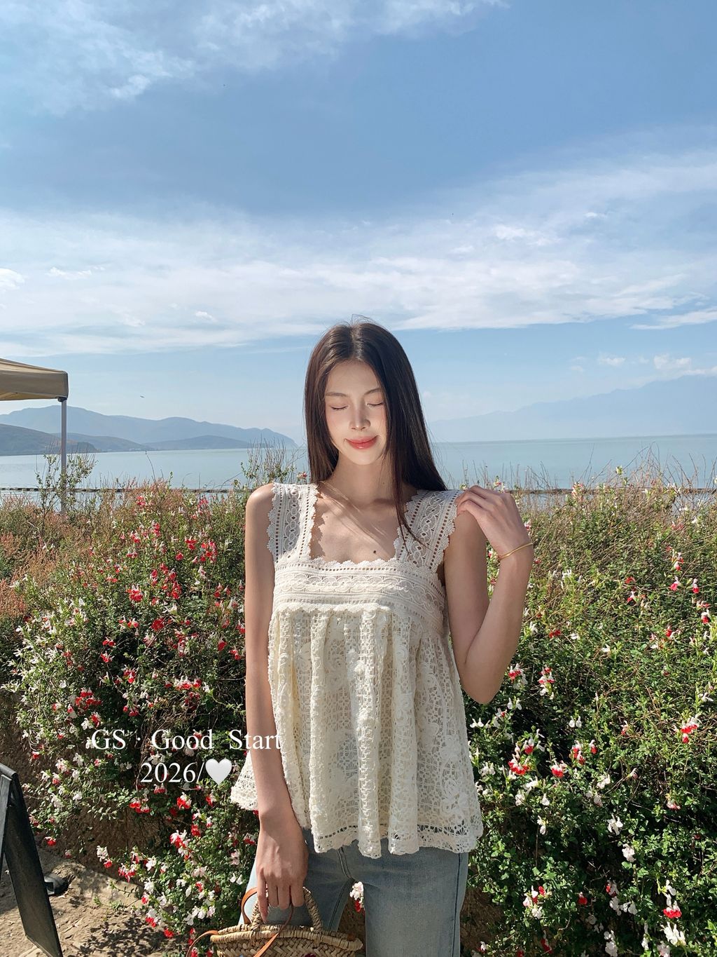 85252e70124750ee80a4565fd9dc53b5