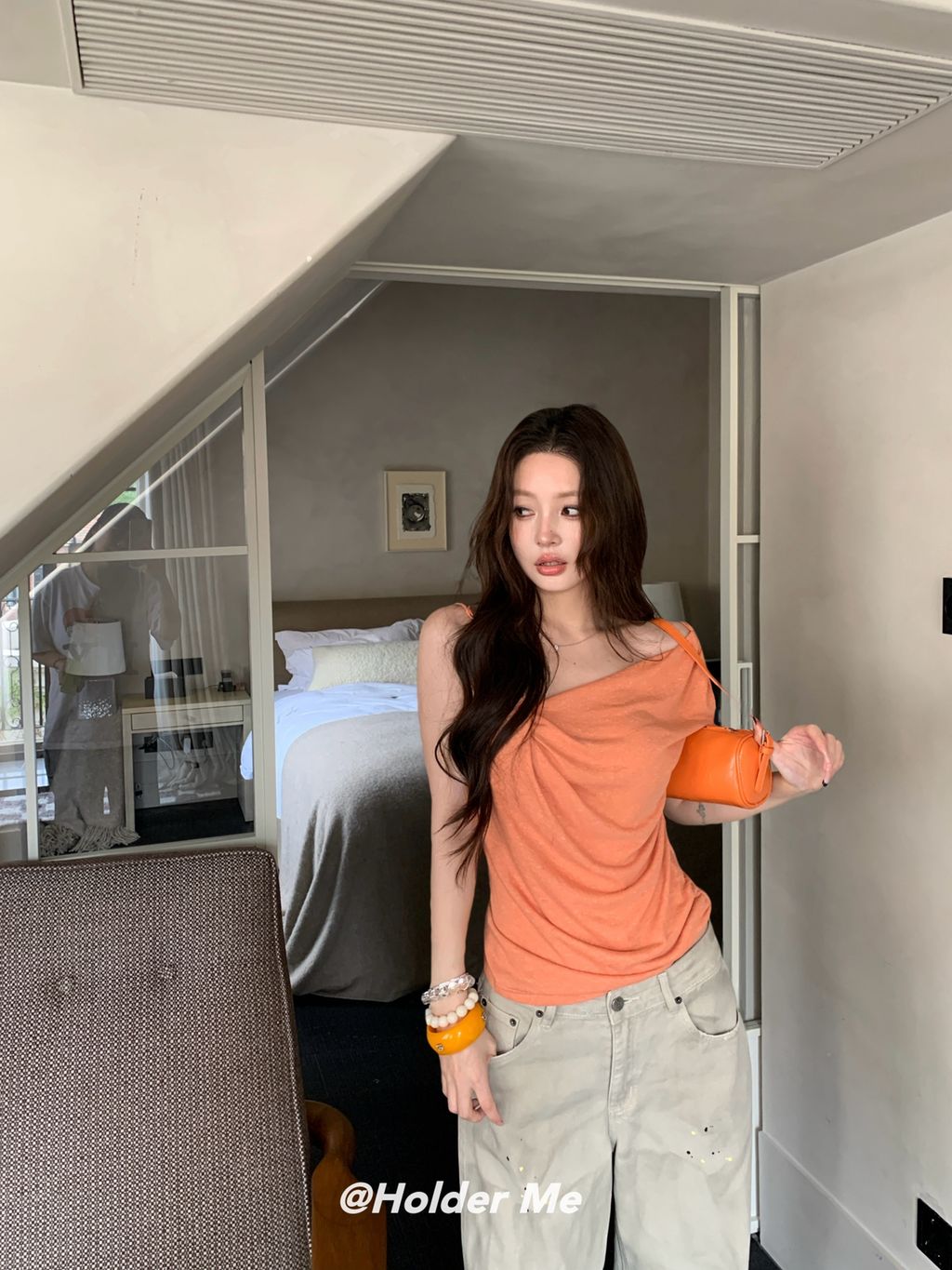 19b9eefcca1ae5d756427f108121e46f