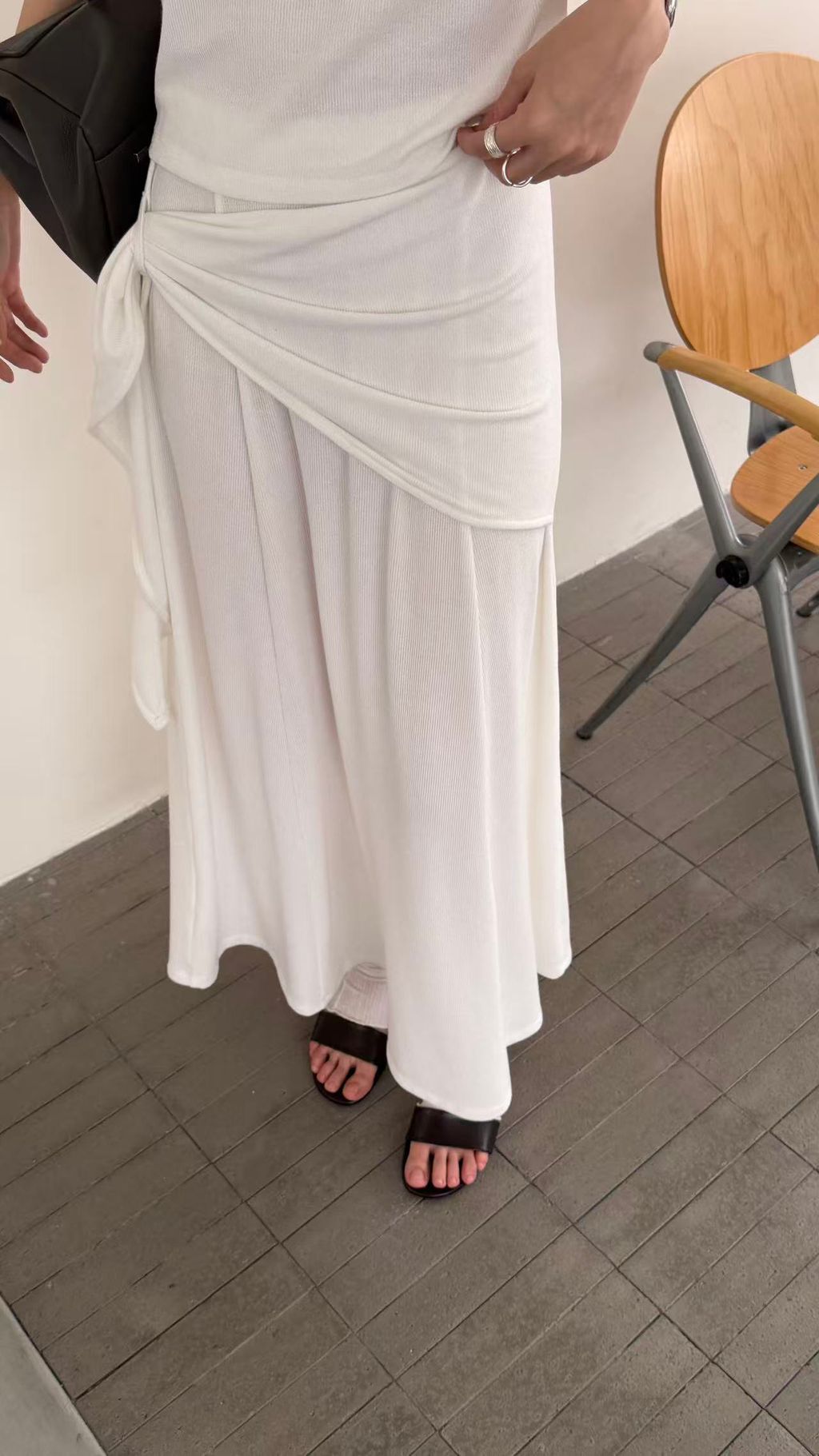 e3304847d8952f576c9c9583a47fd247