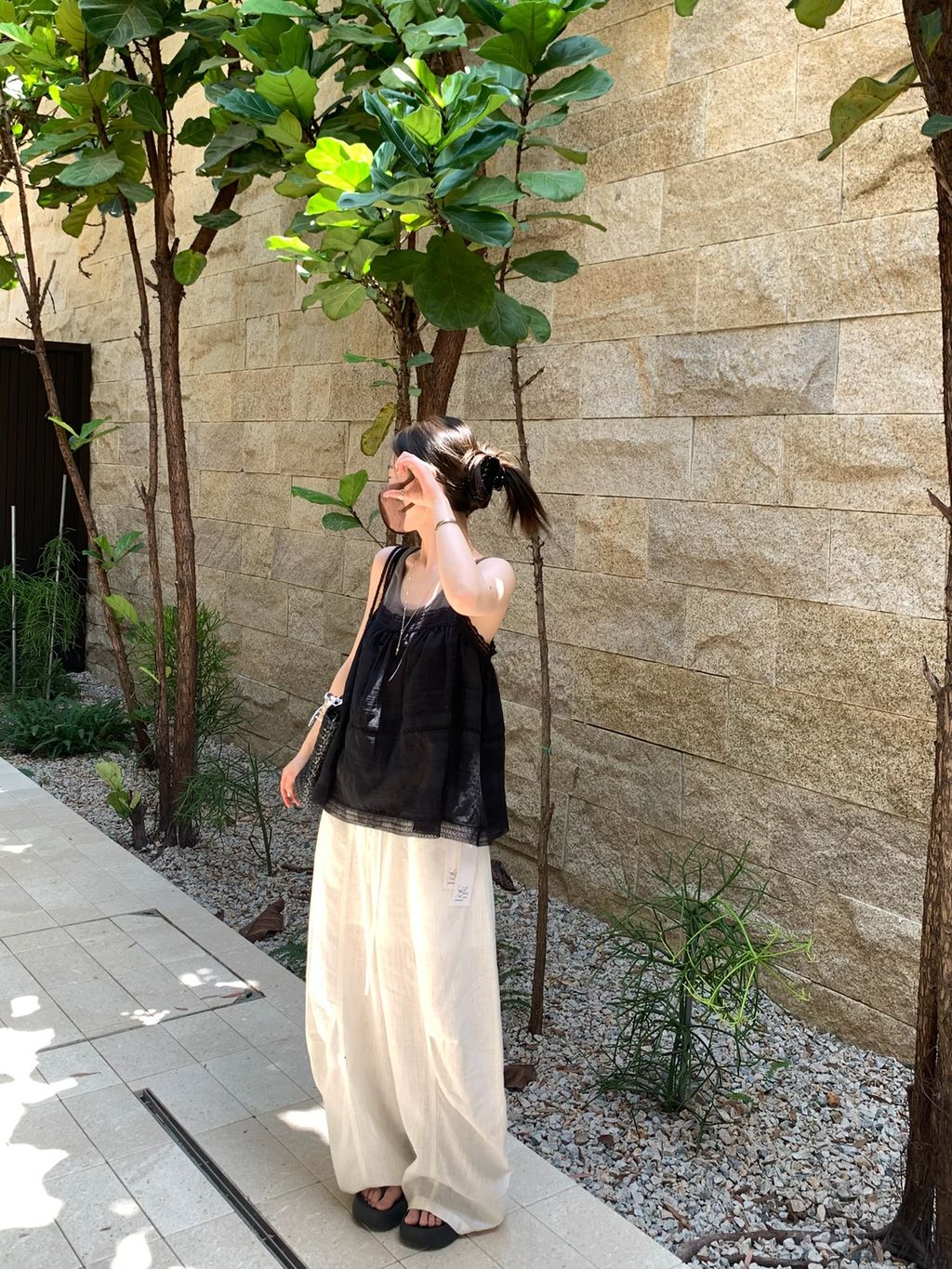 72fb062492b24a019e10e2a51485009b