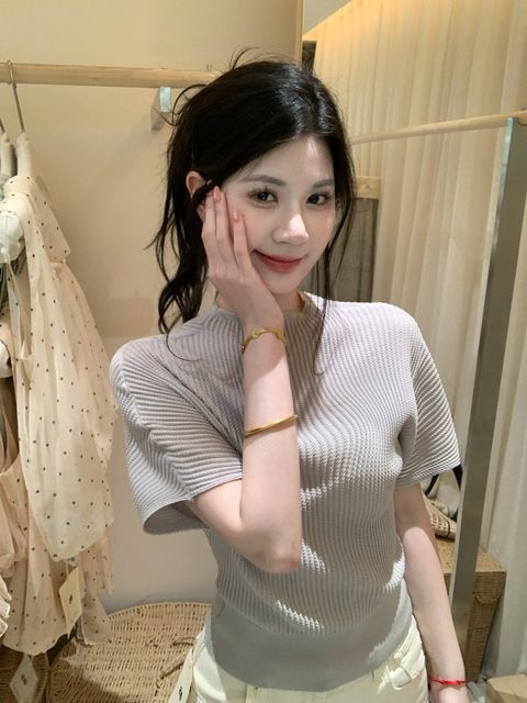 647a77d19bc8784f08f498c9e8a7c625