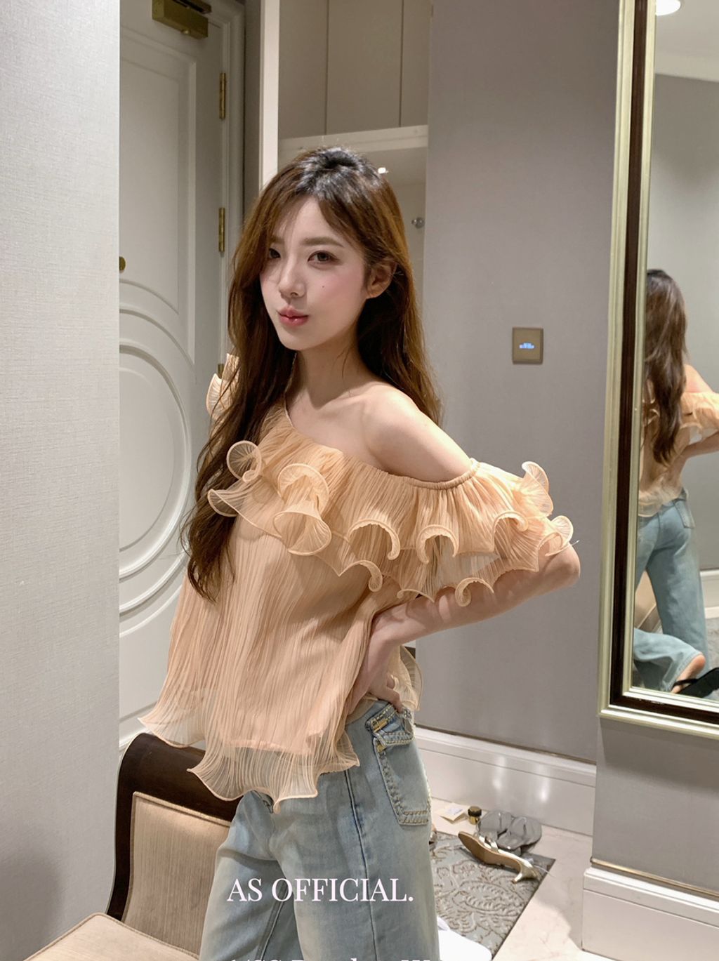 88e2eefaa30d4347b3cecbb9580aa4e5