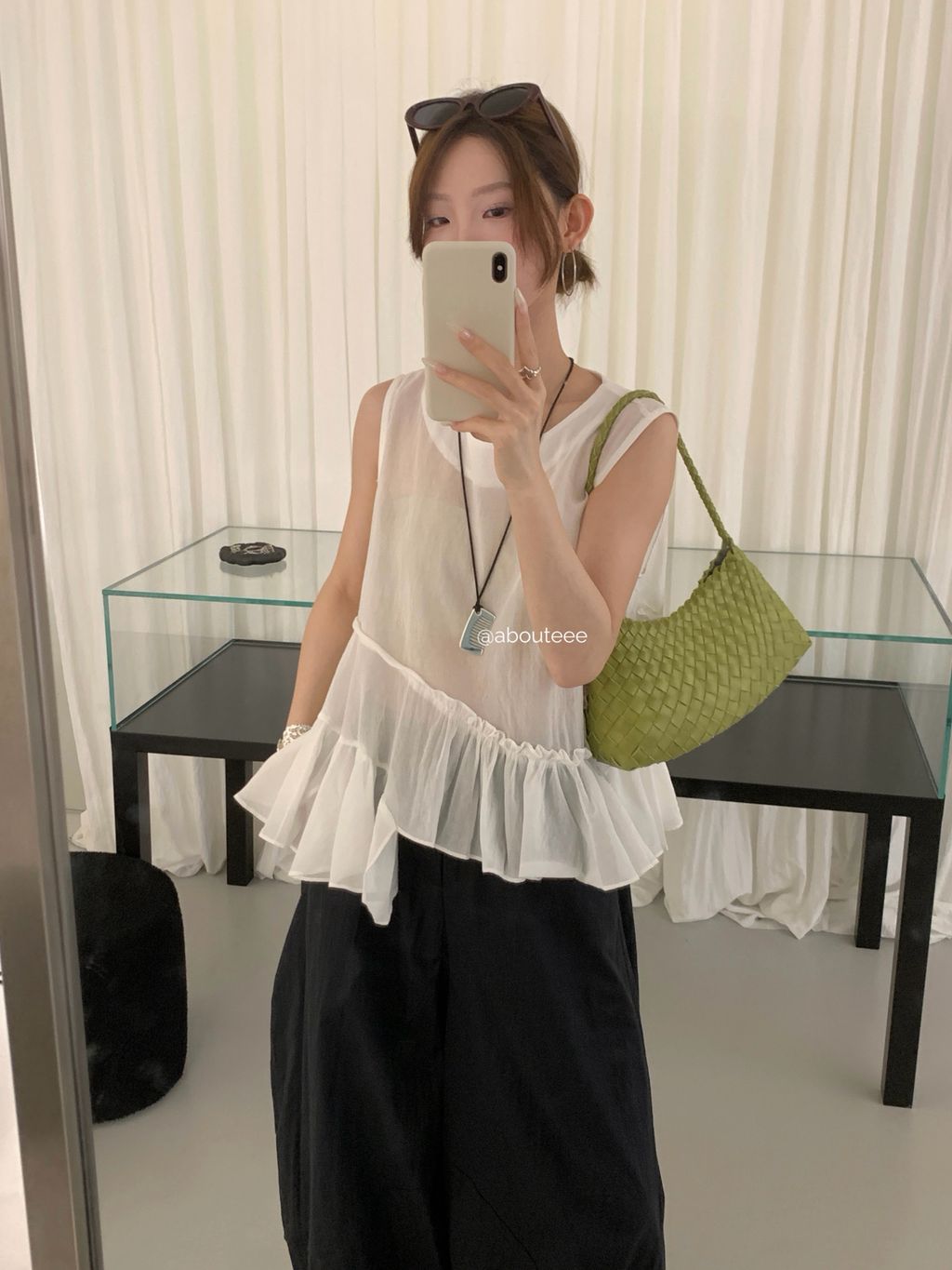 77e0e96580c4a59d2fb8c373e808988e