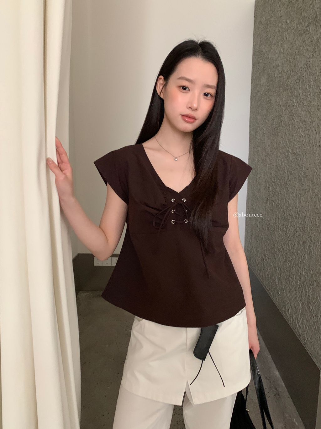 67989ad956c4b79a3162401d870ef5f9